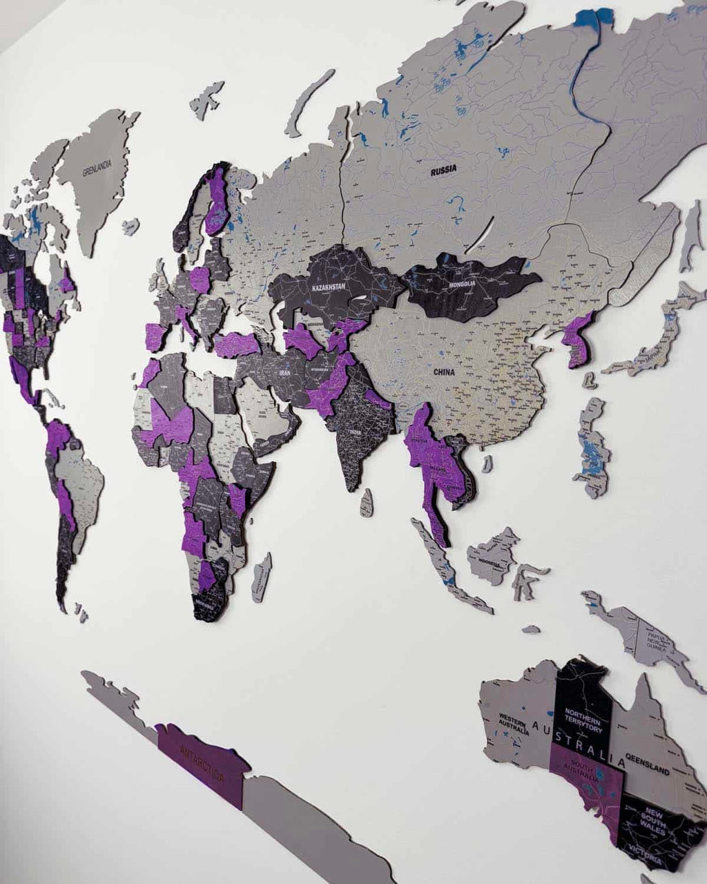Premium 3d world map made of wood | INDIGO Birdywing®