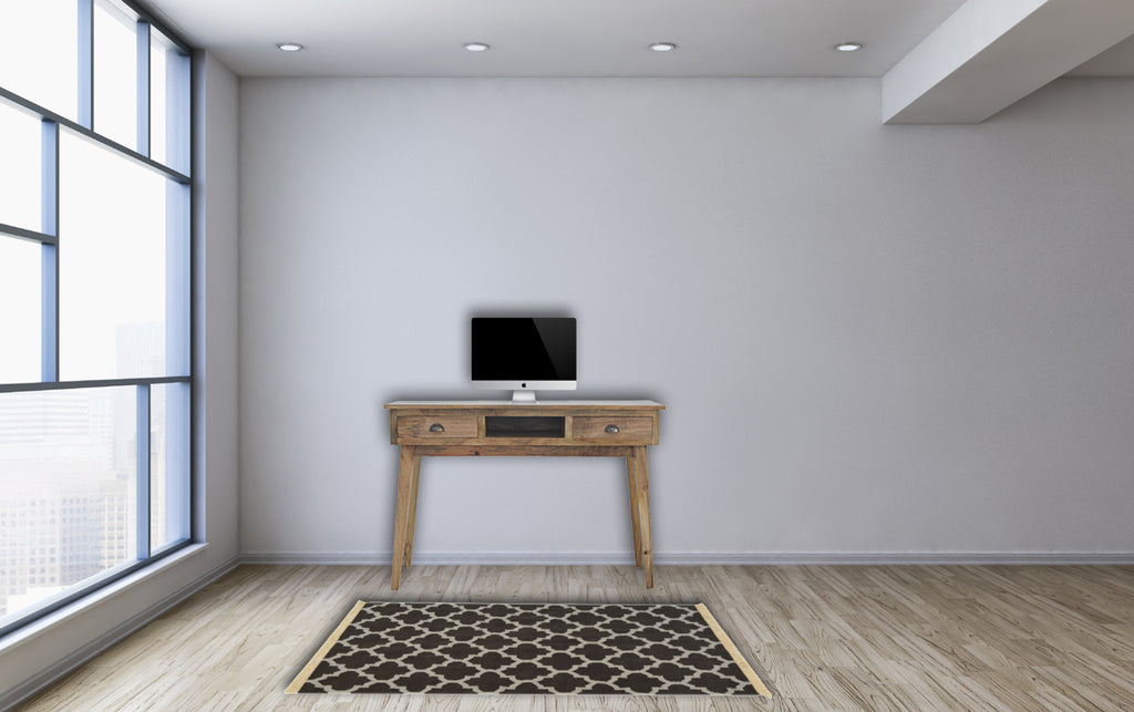Schöner Schreibtisch aus Holz mit 2 Schubladen