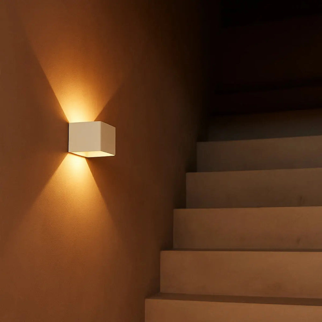 Tess Vanilla Rechargeable Wall Lamp | Motion sensor, 20 Light Modes & Remote Control