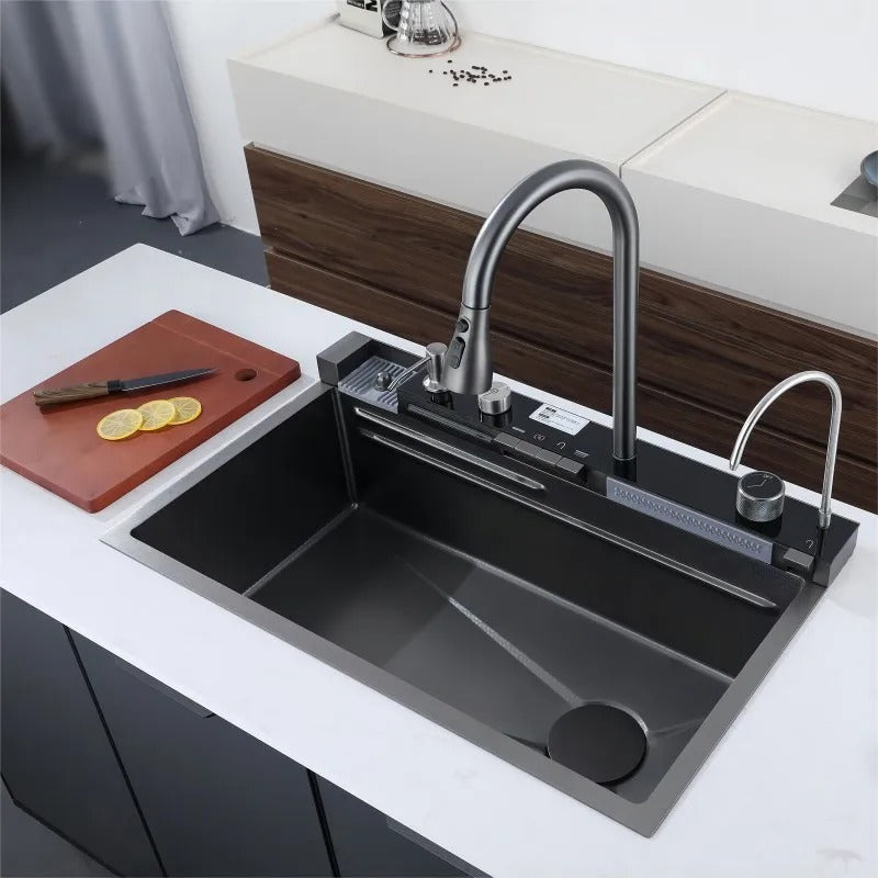 Hochwertige Edelstahlspüle mit 2 Wasserfällen und Schneidebrett, Schwarz
