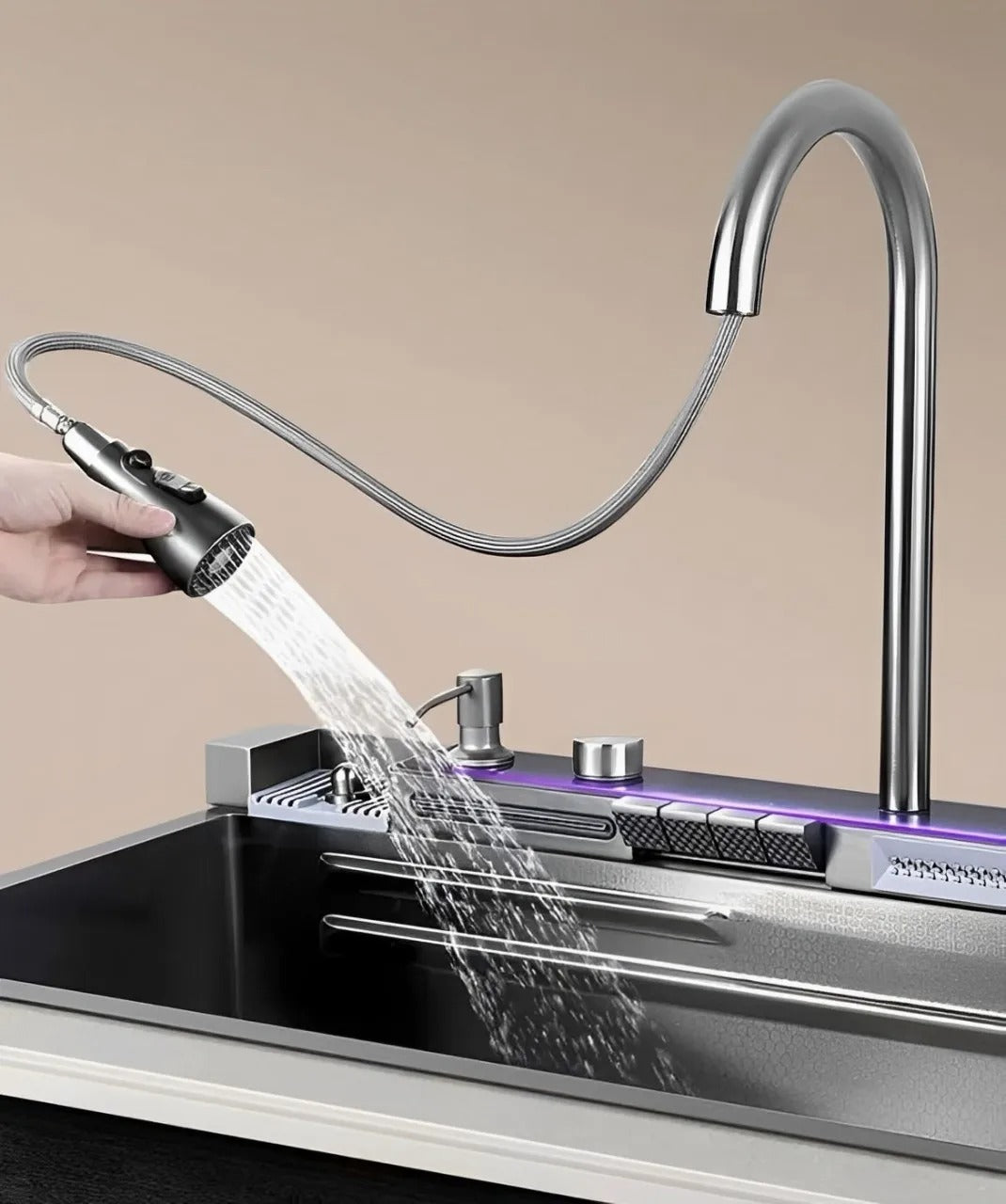Hochwertige Edelstahlspüle mit 2 Wasserfällen und Schneidebrett, Schwarz