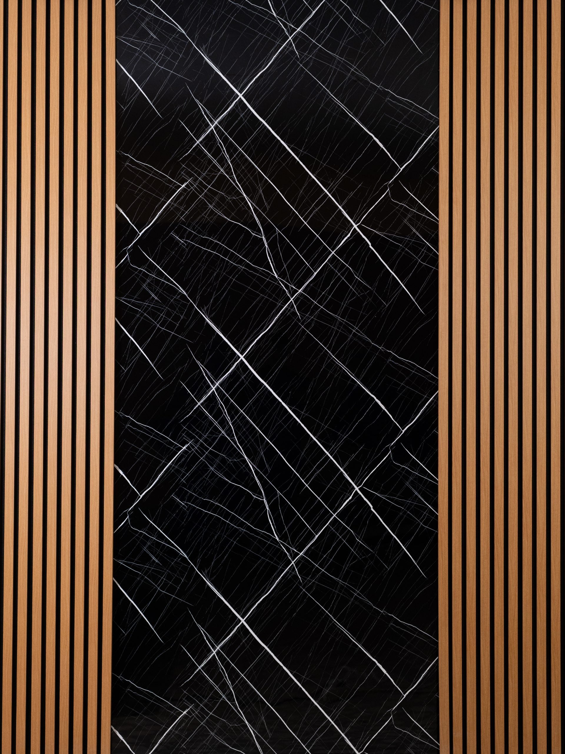 Midnight Luxe Shine Marmor – Schwarz-weiße Marmor-PVC-Fliese